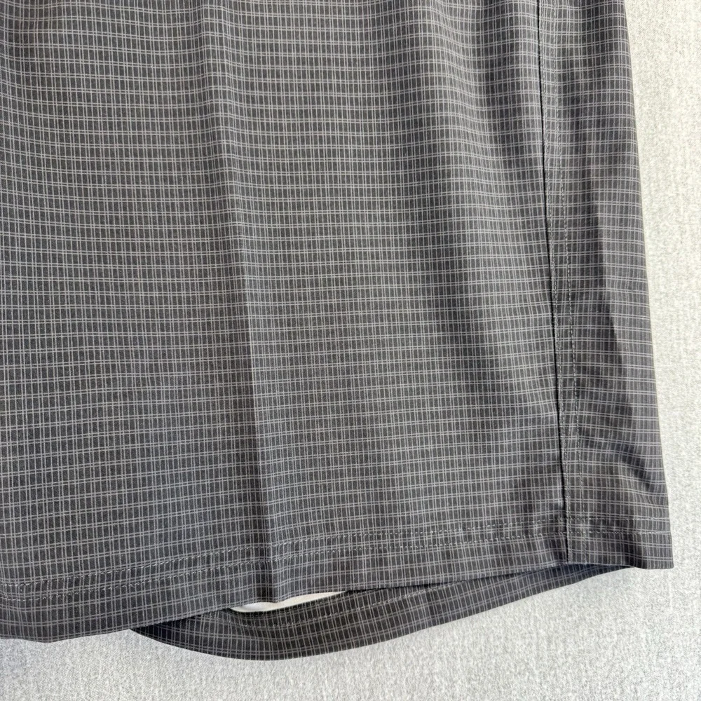 Bolle‎ Golf Tech Shorts Mens 40 Gray Plaid Stretch Bermuda Casual Flat
